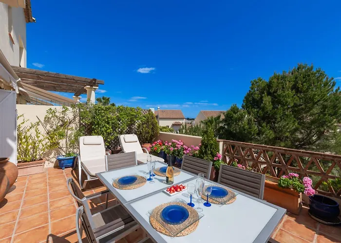Cozy 3 Bdrm Sunny Townhouse W Bbq And Pool Appartamento