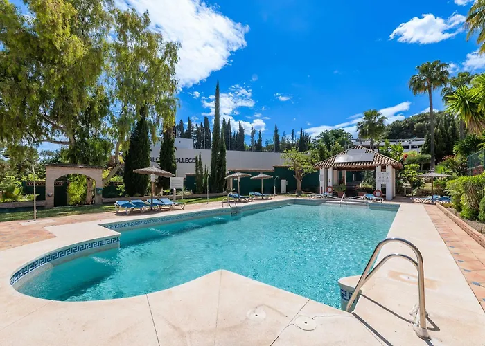 Appartamento Cozy 3 Bdrm Sunny Townhouse W Bbq And Pool