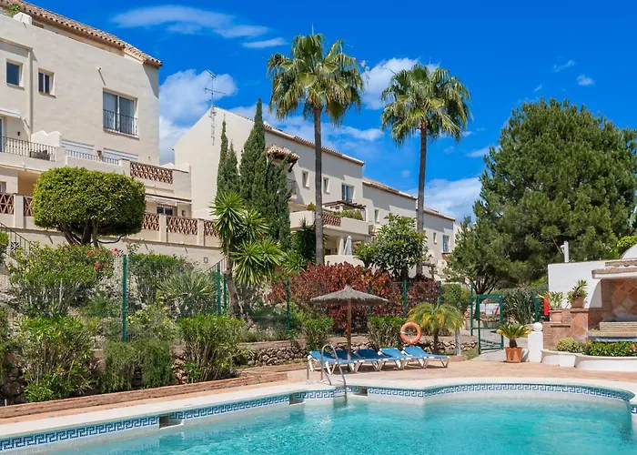 Appartamento Cozy 3 Bdrm Sunny Townhouse W Bbq And Pool