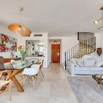 Apartman Cozy 3 Bdrm Sunny Townhouse W Bbq And Pool