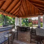Cozy 3 Bdrm Sunny Townhouse W Bbq And Pool * Marbella