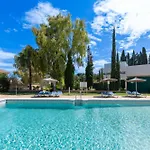Apartman Cozy 3 Bdrm Sunny Townhouse W Bbq And Pool