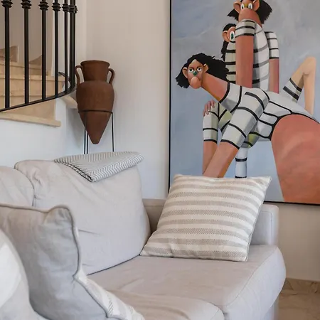 Cozy 3 Bdrm Sunny Townhouse W Bbq And Pool *