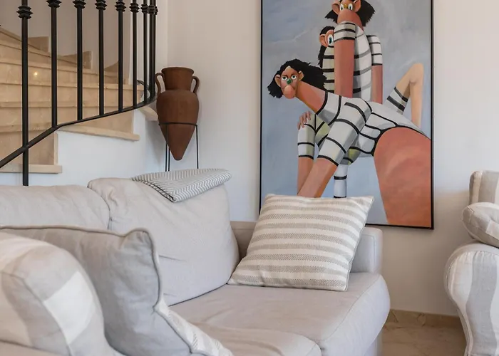 Cozy 3 Bdrm Sunny Townhouse W Bbq And Pool *