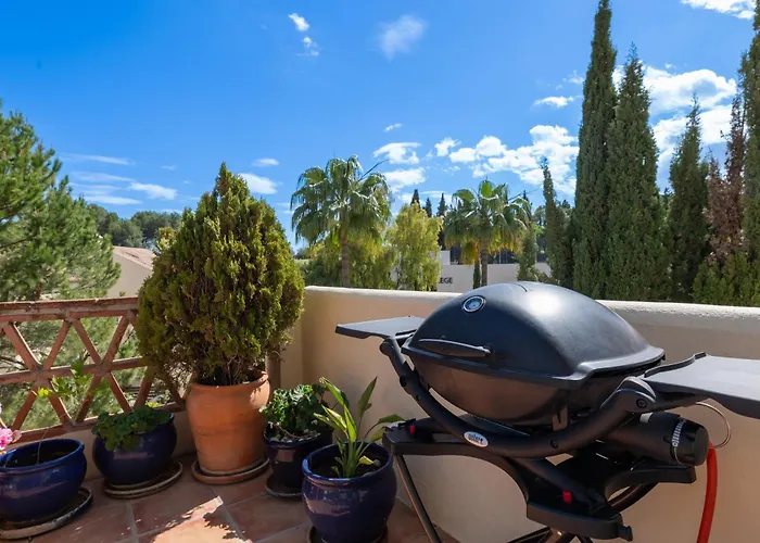 Cozy 3 Bdrm Sunny Townhouse W Bbq And Pool * Marbella