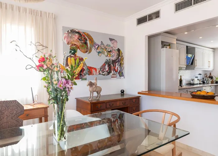 Cozy 3 Bdrm Sunny Townhouse W Bbq And Pool *