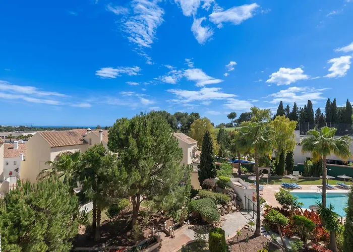 Cozy 3 Bdrm Sunny Townhouse W Bbq And Pool Apartment