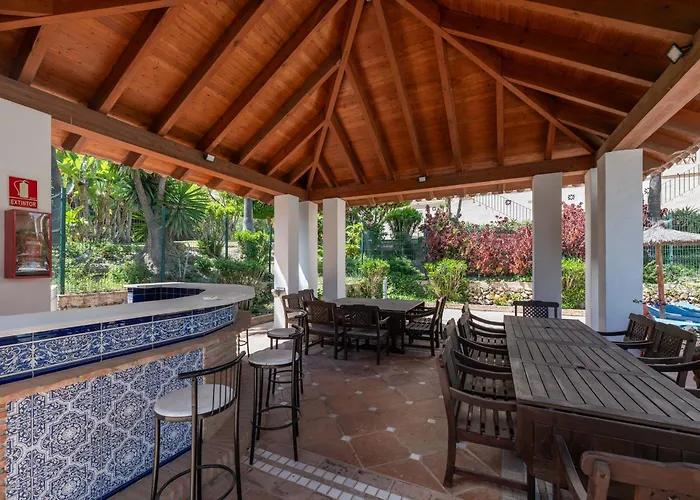 Cozy 3 Bdrm Sunny Townhouse W Bbq And Pool * Marbella